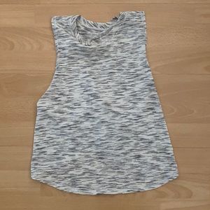 Like new Lululemon workout top!